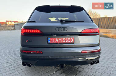Внедорожник / Кроссовер Audi SQ7 2020 в 