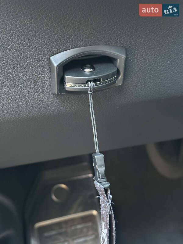 Внедорожник / Кроссовер Audi SQ7 2016 в Львове