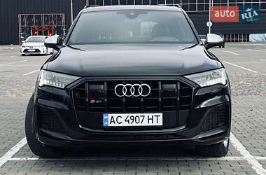 Внедорожник / Кроссовер Audi SQ7 2020 в 