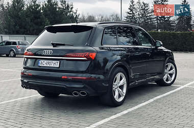 Внедорожник / Кроссовер Audi SQ7 2020 в 