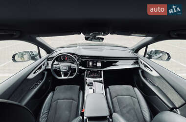 Внедорожник / Кроссовер Audi SQ7 2020 в 