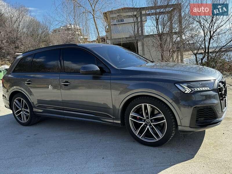 Внедорожник / Кроссовер Audi SQ7 2023 в Днепре фото 3 Внедорожник / Кроссовер Audi SQ7 2023 в Днепре