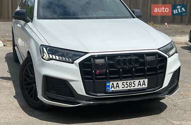 Внедорожник / Кроссовер Audi SQ7 2021 в 