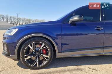 Внедорожник / Кроссовер Audi SQ7 2021 в 