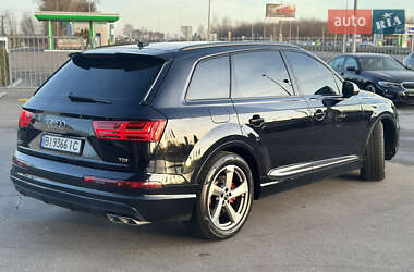 Позашляховик / Кросовер Audi SQ7 2017 в 