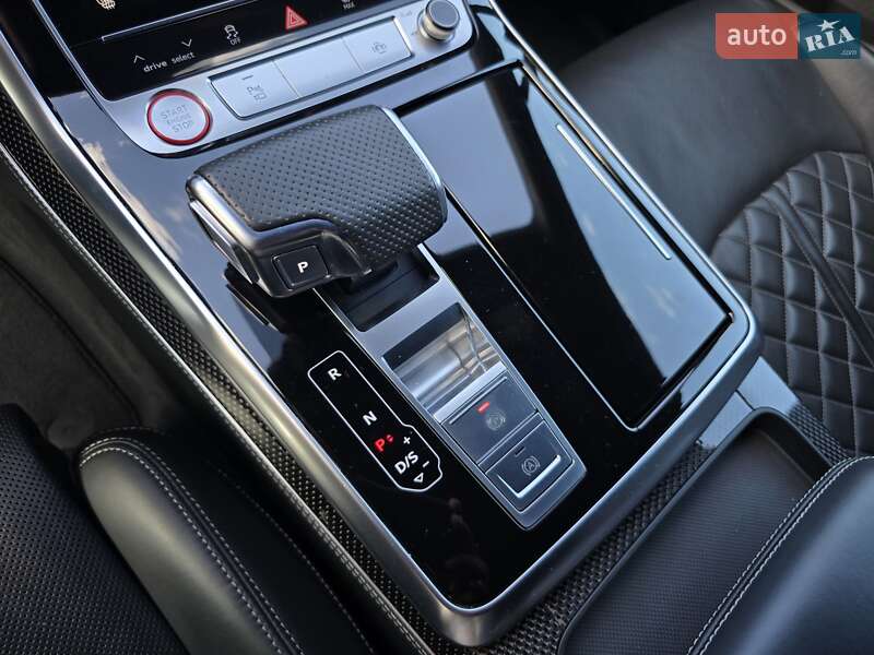Позашляховик / Кросовер Audi SQ7 2020 в Калуші