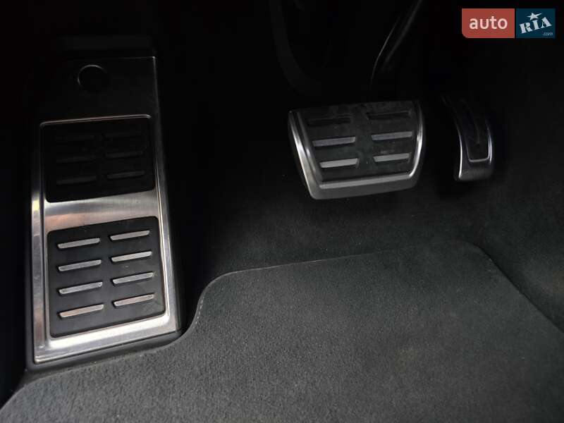 Позашляховик / Кросовер Audi SQ7 2020 в Калуші