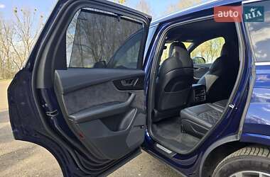 Внедорожник / Кроссовер Audi SQ7 2020 в 
