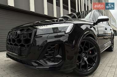 Внедорожник / Кроссовер Audi SQ7 2024 в 