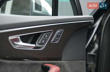 Внедорожник / Кроссовер Audi SQ7 2021 в 