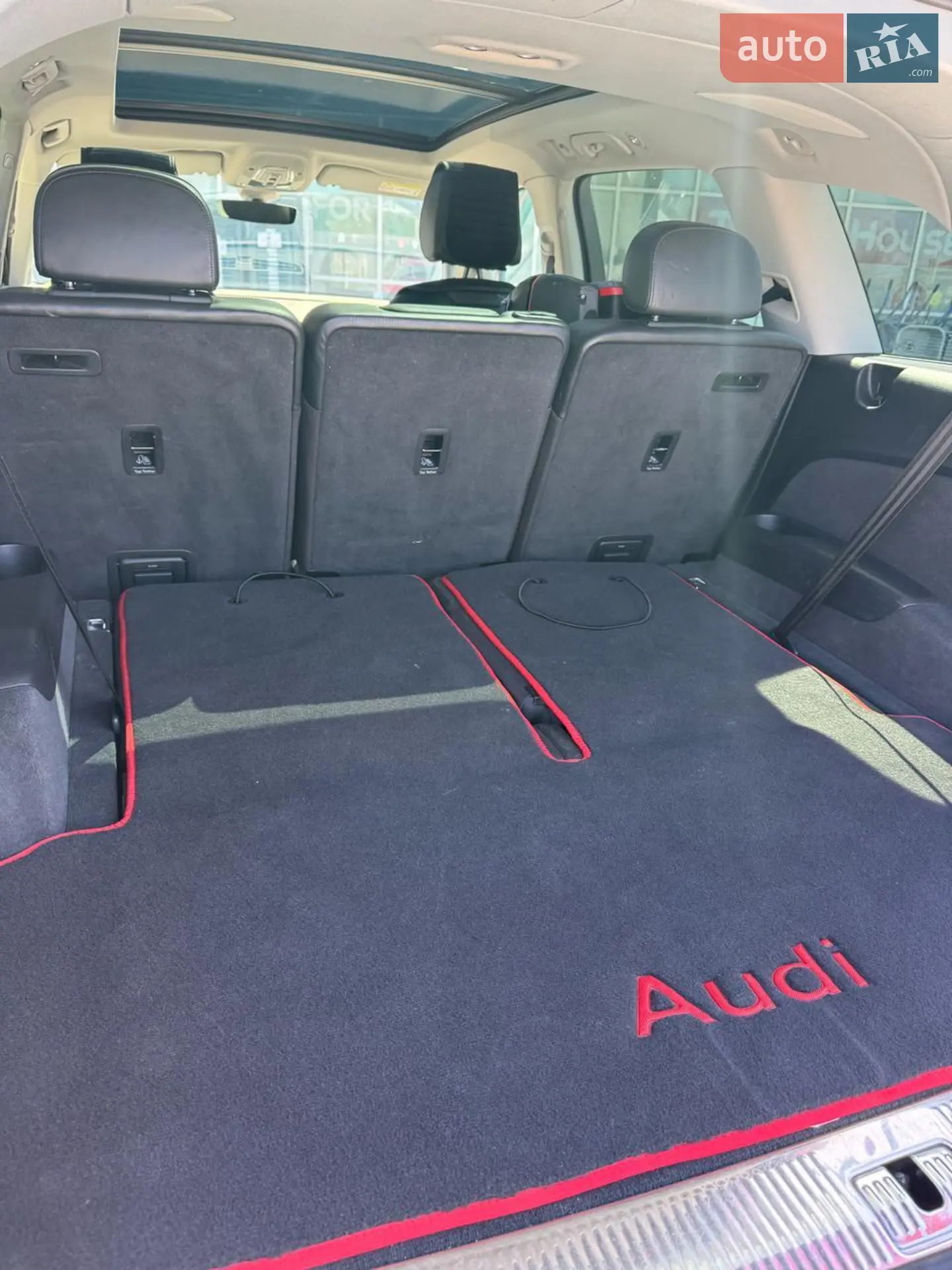 2017 Audi SQ7 - мініатюра 3