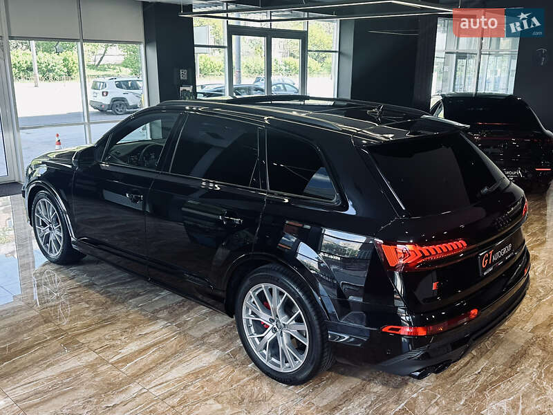 Внедорожник / Кроссовер Audi SQ7 2022 в Киеве