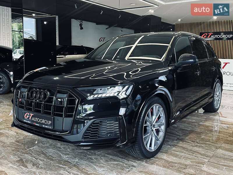 Внедорожник / Кроссовер Audi SQ7 2022 в Киеве