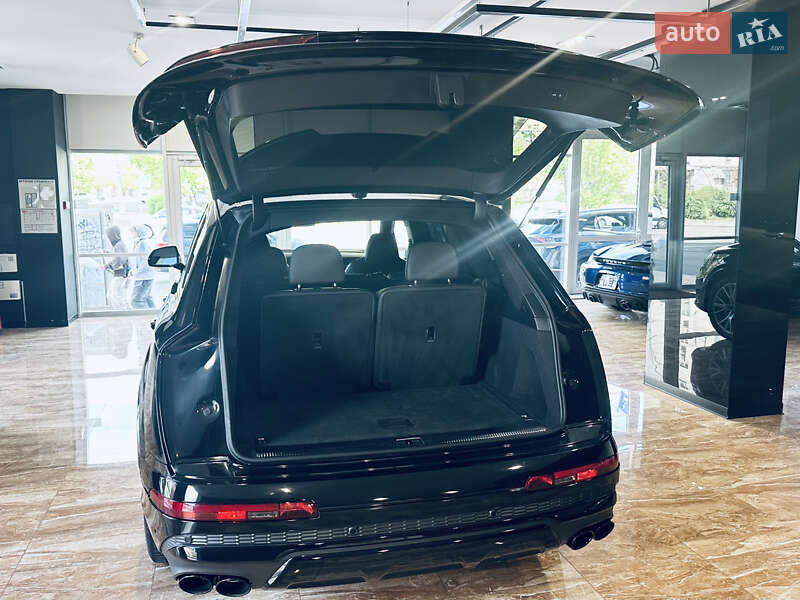 Внедорожник / Кроссовер Audi SQ7 2022 в Киеве