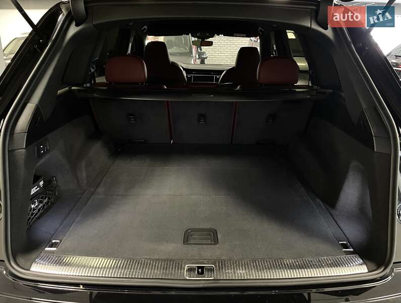 Позашляховик / Кросовер Audi SQ7 2020 в Львові