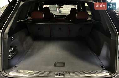 Внедорожник / Кроссовер Audi SQ7 2020 в 