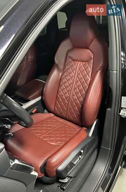 Внедорожник / Кроссовер Audi SQ7 2020 в 