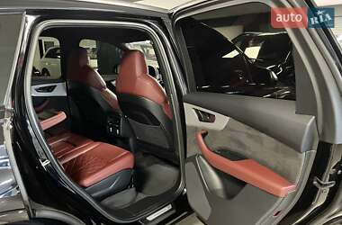 Внедорожник / Кроссовер Audi SQ7 2020 в 
