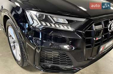 Внедорожник / Кроссовер Audi SQ7 2020 в 