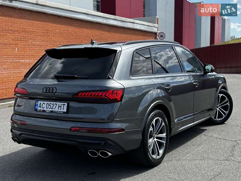 Позашляховик / Кросовер Audi SQ7 2023 в Києві