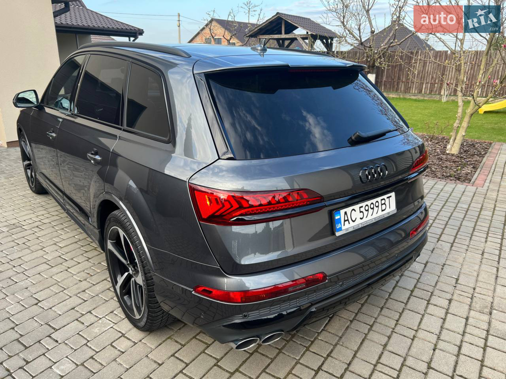 2019 Audi SQ7 - мініатюра 11