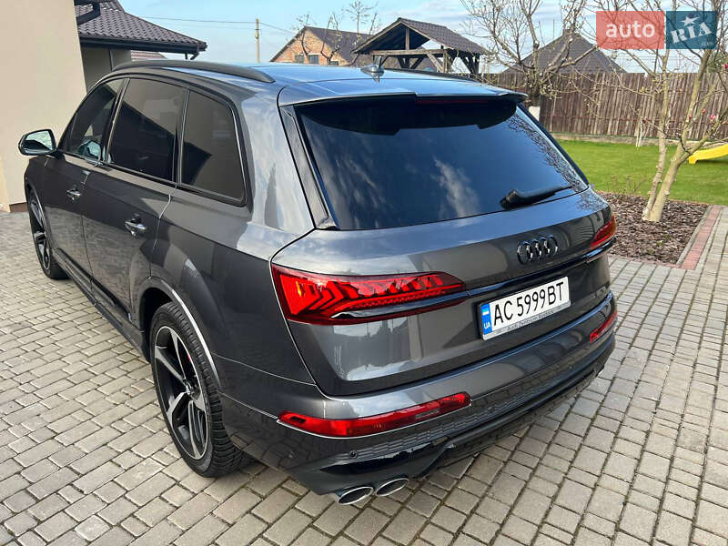 Внедорожник / Кроссовер Audi SQ7 2019 в Луцке