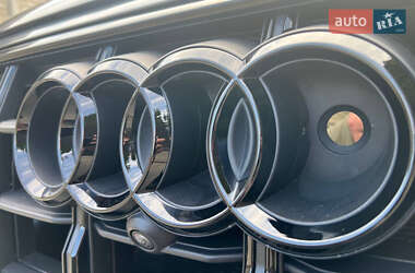 Внедорожник / Кроссовер Audi SQ7 2019 в 