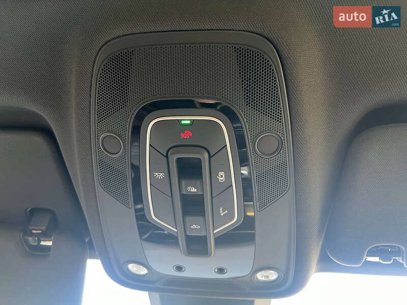 Внедорожник / Кроссовер Audi SQ7 2019 в Луцке