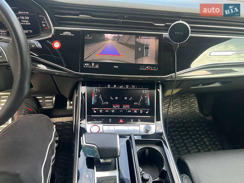 Внедорожник / Кроссовер Audi SQ7 2019 в Луцке