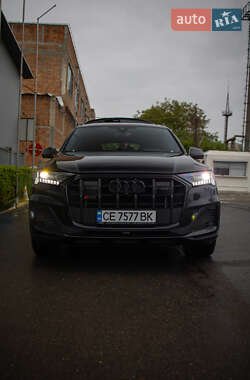 Внедорожник / Кроссовер Audi SQ7 2023 в 