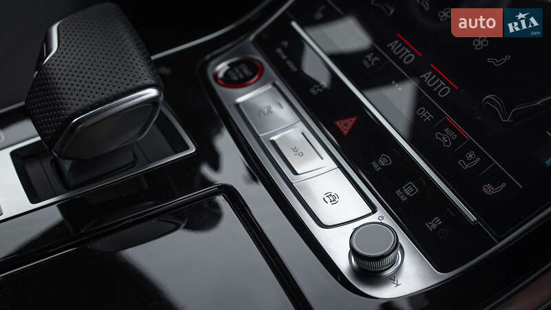 Внедорожник / Кроссовер Audi SQ7 2023 в Черновцах