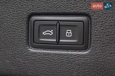 Внедорожник / Кроссовер Audi SQ7 2023 в 