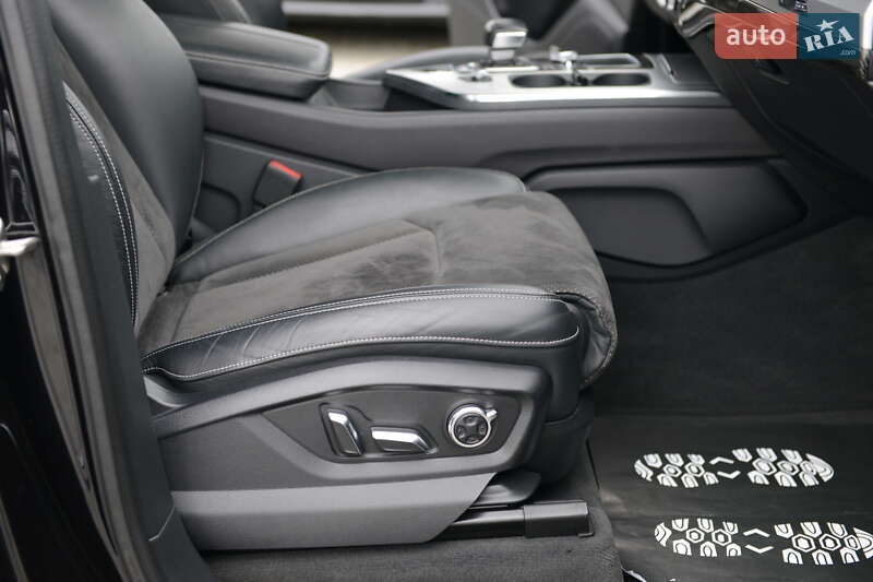 Внедорожник / Кроссовер Audi SQ7 2017 в Мукачево фото 43 Внедорожник / Кроссовер Audi SQ7 2017 в Мукачево