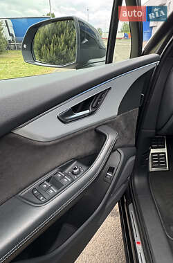 Внедорожник / Кроссовер Audi SQ7 2020 в 