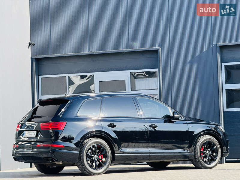 Внедорожник / Кроссовер Audi SQ7 2017 в Мукачево фото 3 Внедорожник / Кроссовер Audi SQ7 2017 в Мукачево