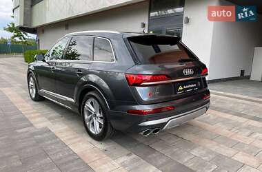 Позашляховик / Кросовер Audi SQ7 2021 в 