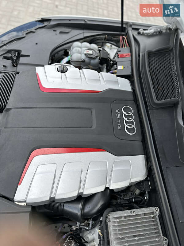 Внедорожник / Кроссовер Audi SQ7 2017 в Ужгороде