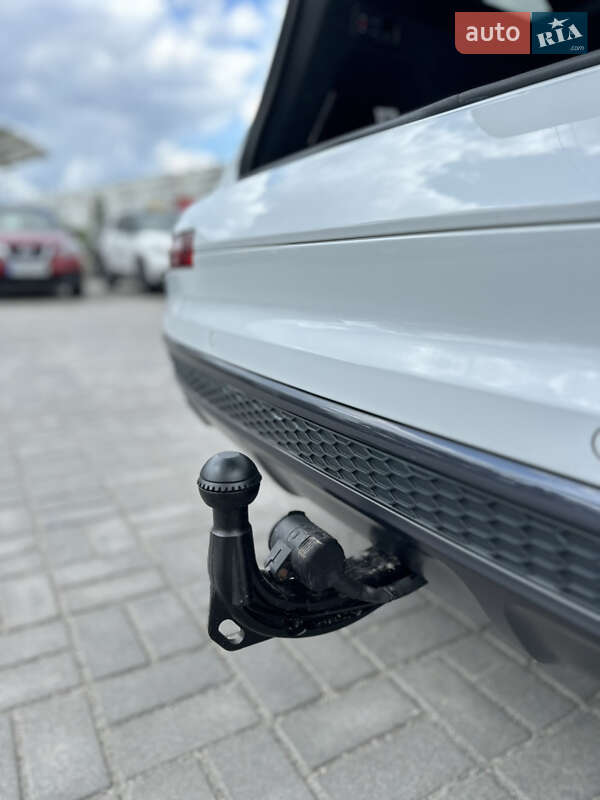 Внедорожник / Кроссовер Audi SQ7 2017 в Ужгороде