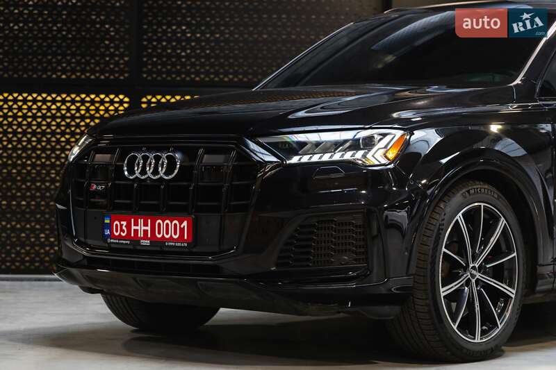 Внедорожник / Кроссовер Audi SQ7 2020 в Луцке