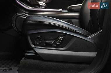 Внедорожник / Кроссовер Audi SQ7 2020 в 