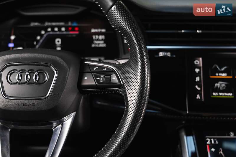 Внедорожник / Кроссовер Audi SQ7 2020 в Луцке