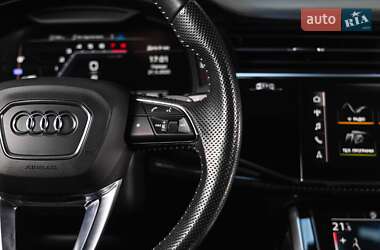 Внедорожник / Кроссовер Audi SQ7 2020 в 