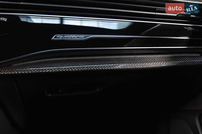 Внедорожник / Кроссовер Audi SQ7 2020 в Луцке