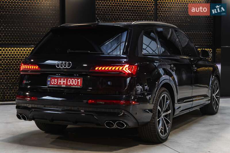 Внедорожник / Кроссовер Audi SQ7 2020 в Луцке
