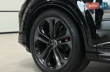 Внедорожник / Кроссовер Audi SQ7 2024 в 