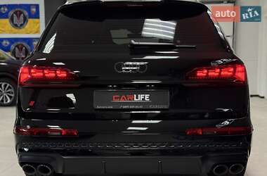 Внедорожник / Кроссовер Audi SQ7 2024 в 