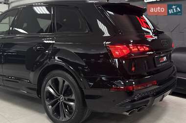 Внедорожник / Кроссовер Audi SQ7 2024 в 