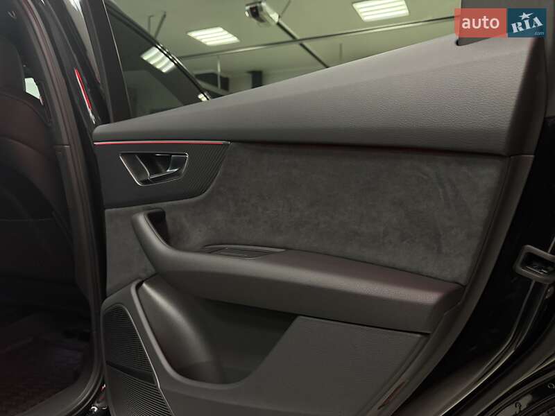 Внедорожник / Кроссовер Audi SQ7 2024 в Тернополе