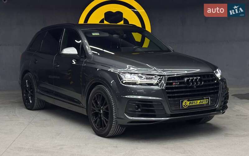 Внедорожник / Кроссовер Audi SQ7 2018 в 