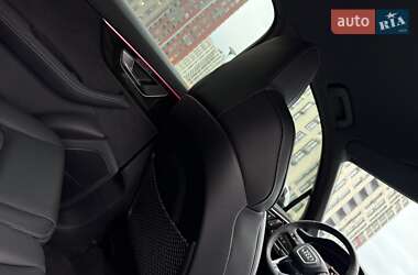 Внедорожник / Кроссовер Audi SQ7 2024 в 